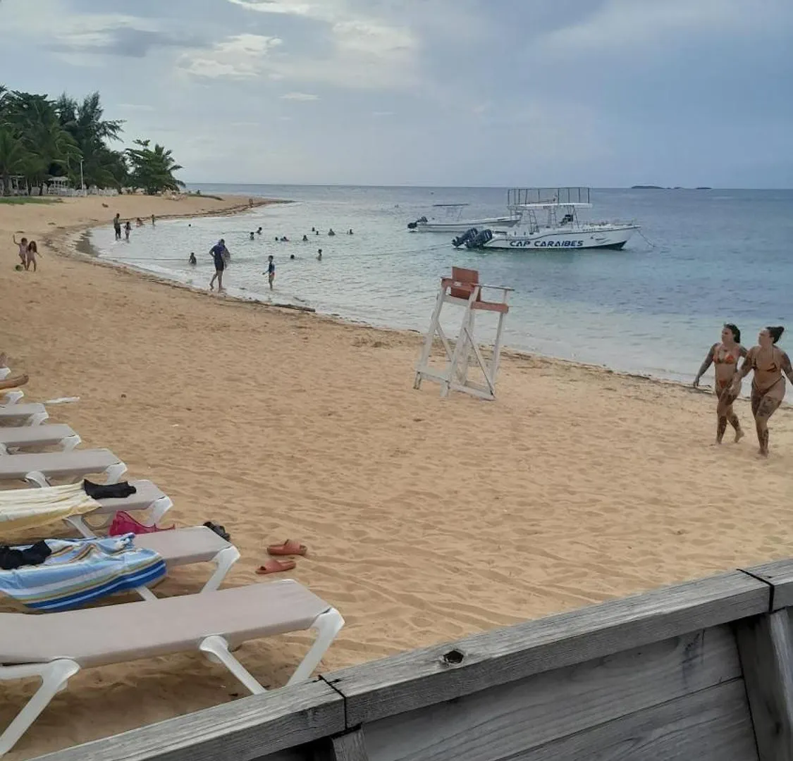 Las Terrenas Oferta Pasos Del Mar Y Pueblo 0*, Las Terrenas